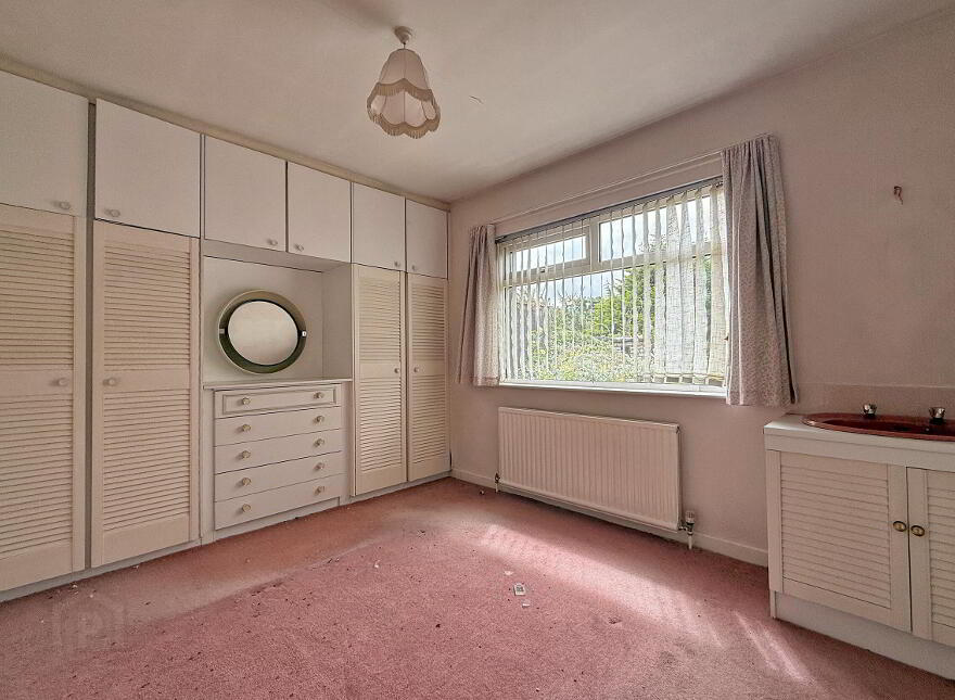 38 Ballywillin Road, Portrush, BT56 8JN