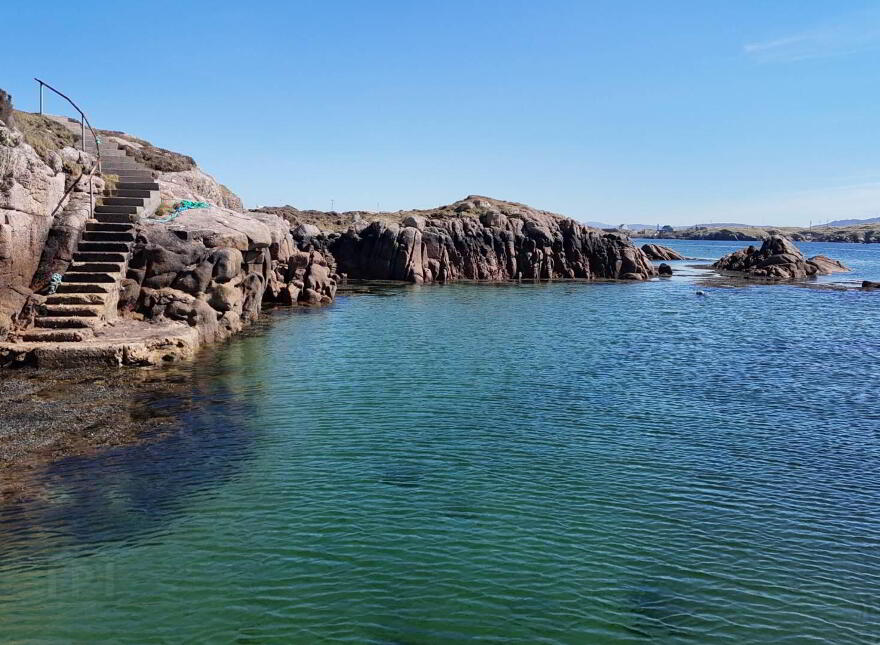 Eighter Island, Burtonport, F94P3YP
