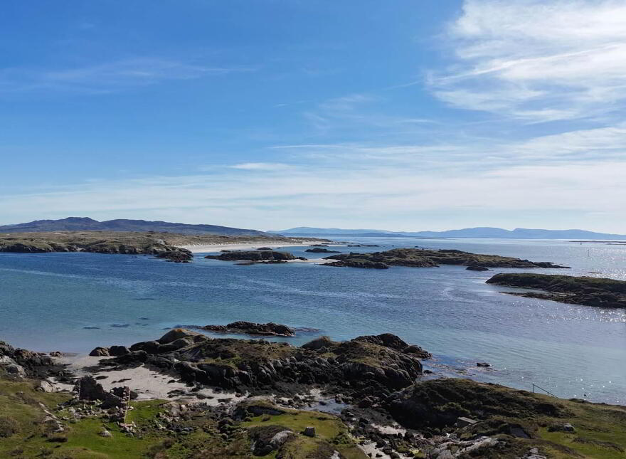 Eighter Island, Burtonport, F94P3YP