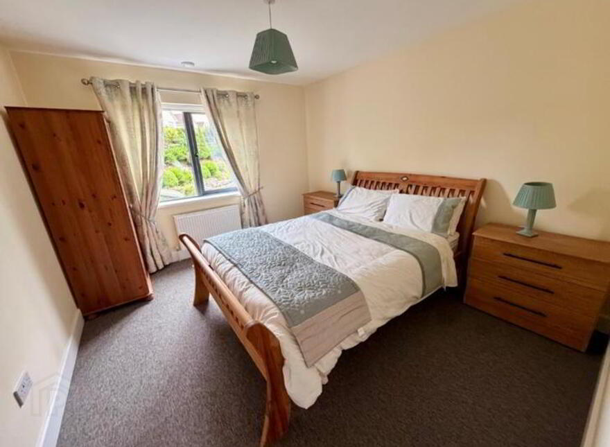 5 Allenbrook, Drumshanbo, N41R267