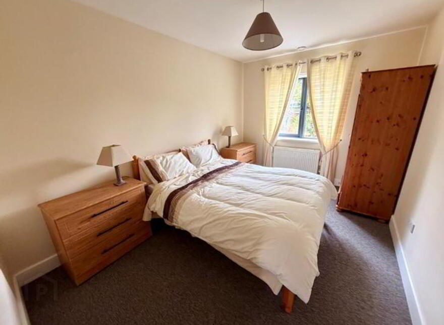 5 Allenbrook, Drumshanbo, N41R267