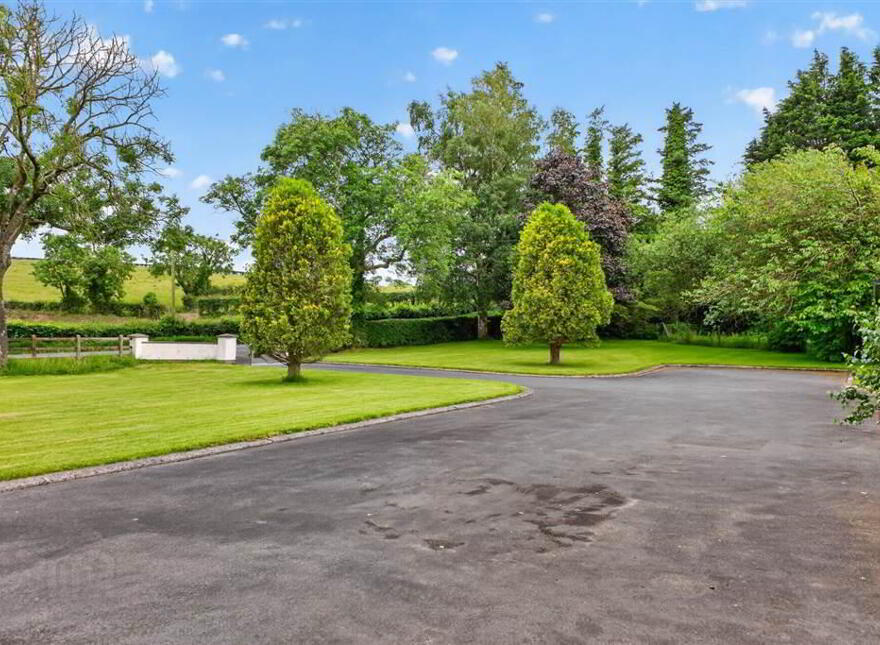216 Dromara Road, Drumlough, Hillsborough, BT26 6QW
