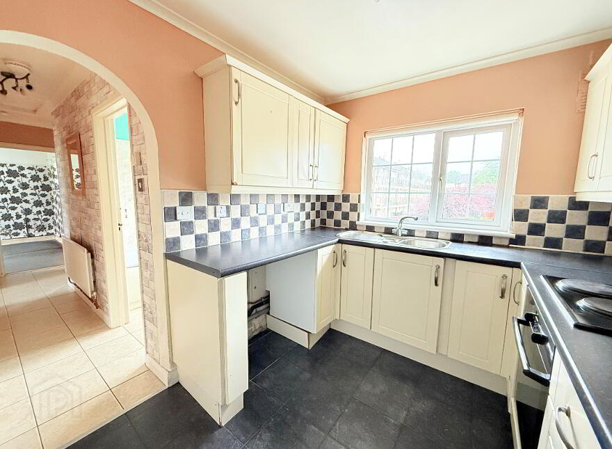 27a Chichester Park East, Ballymena, BT42 4BQ