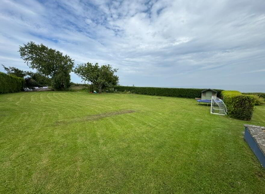 Windy Ridge, 25 Donegall Avenue, Whitehead, BT38 9NB