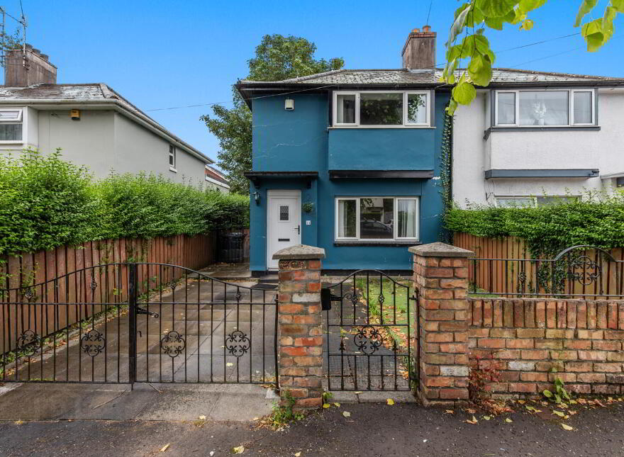 15 Deerpark Road, Belfast, BT14 7PT