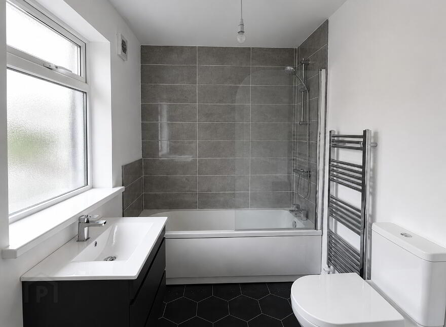 2 Kyle Street, Belfast, BT4 1LS