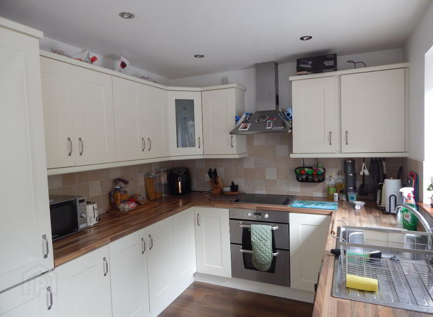 4 Greenvale Grove, Antrim, BT41 1SW