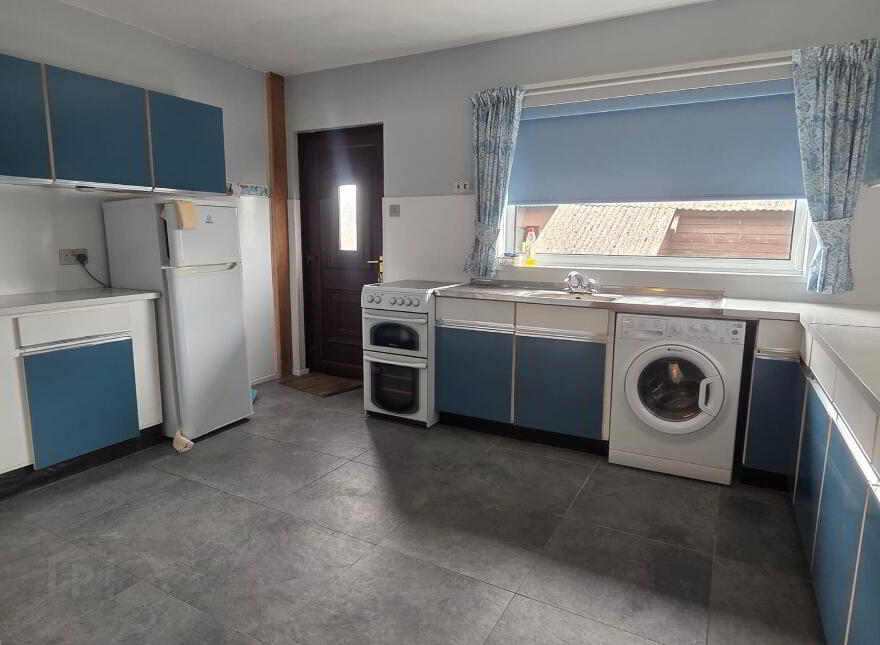 15 Queenora Avenue, Portstewart, BT55 7BU