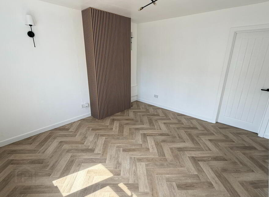10 Menin Road, Antrim, BT41 4JA