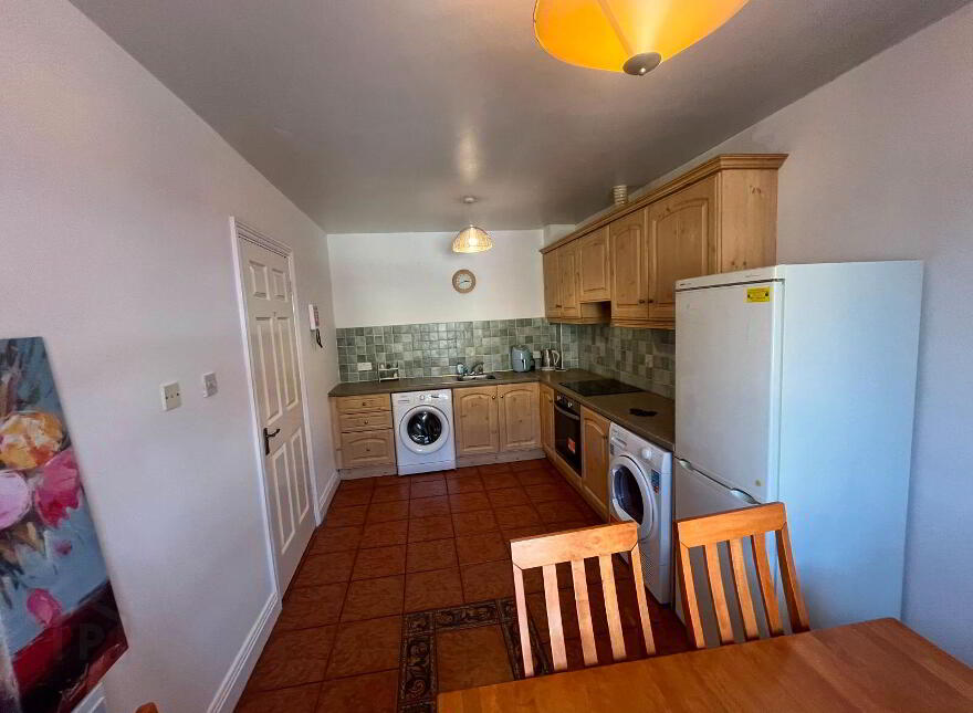 64 The Stables, Mill Road, Midleton, P25R923
