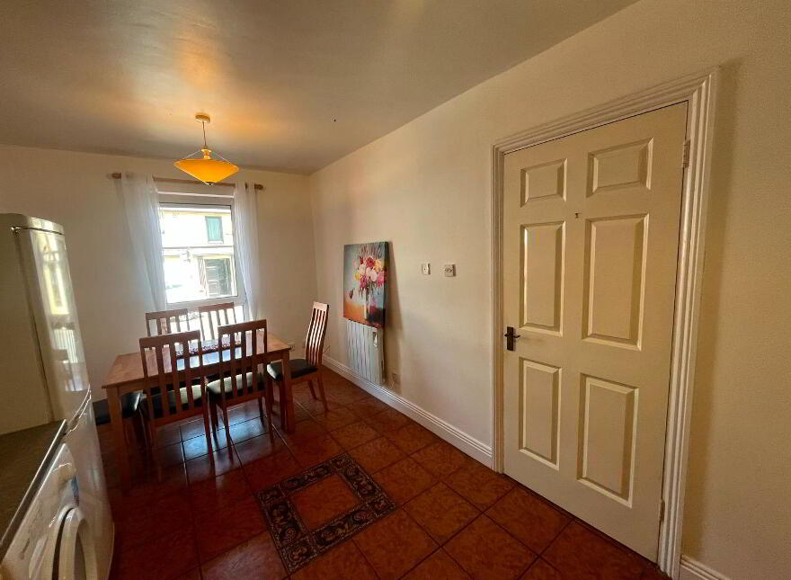 64 The Stables, Mill Road, Midleton, P25R923