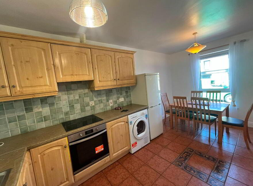 64 The Stables, Mill Road, Midleton, P25R923