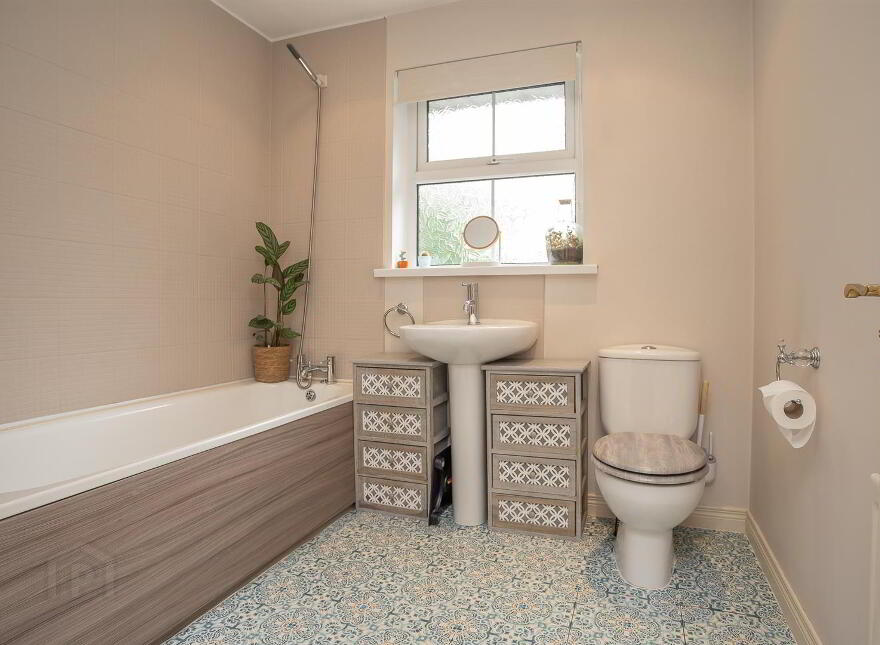 36 Glenbrae, Lisburn, BT28 2YJ