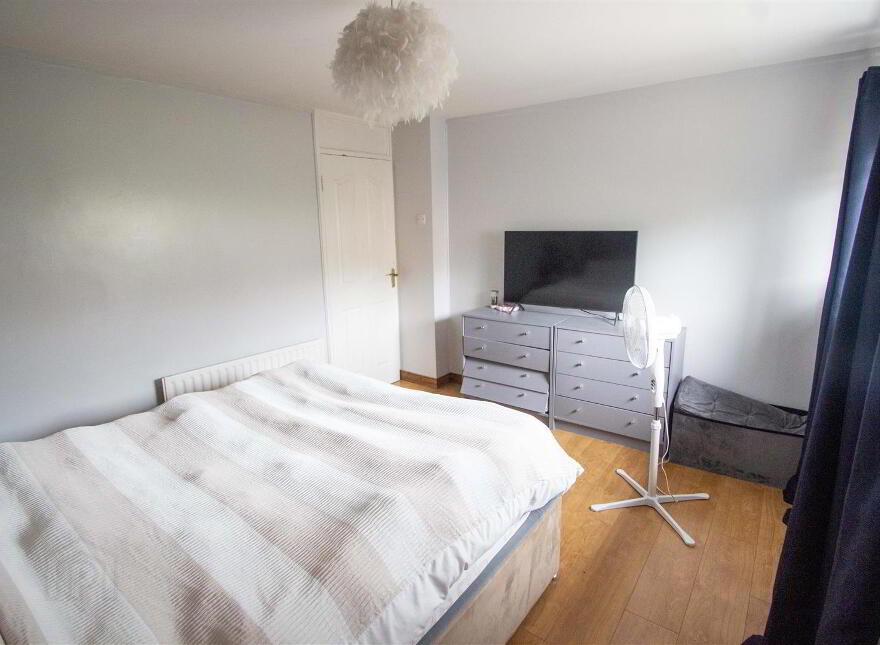 72 Ballymurphy Road, Belfast, BT12 7JN
