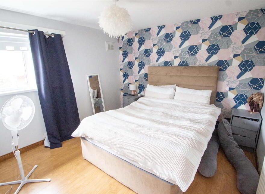 72 Ballymurphy Road, Belfast, BT12 7JN
