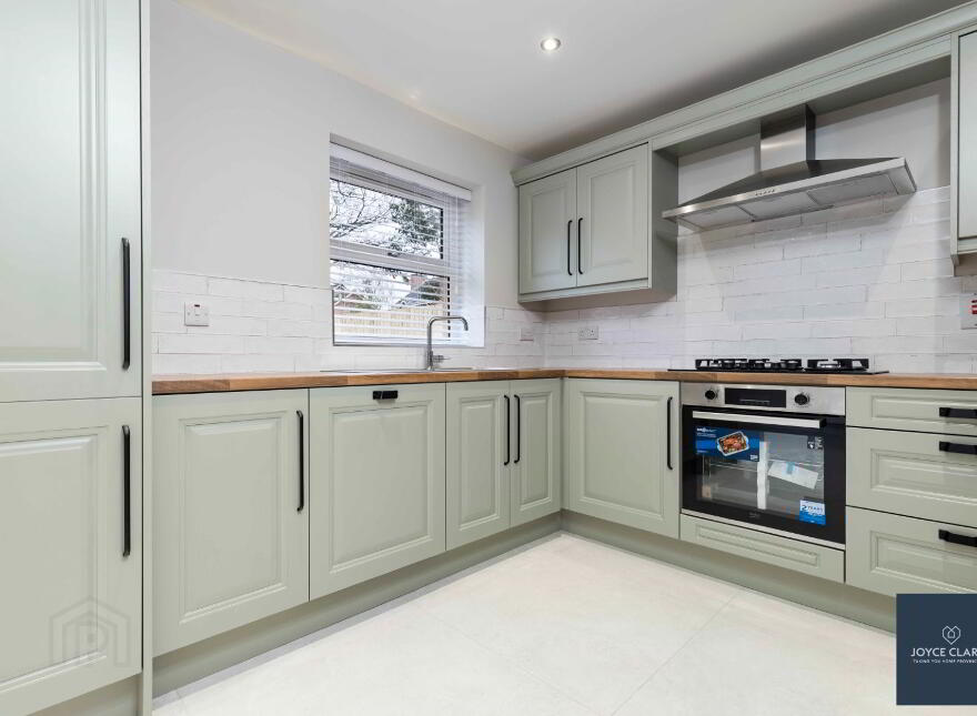 Semi Detached, Old Court Manor, Old Court Manor, Craigavon