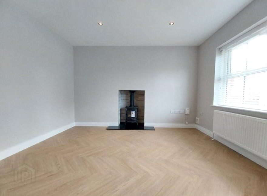 Semi Detached, Old Court Manor, Old Court Manor, Craigavon