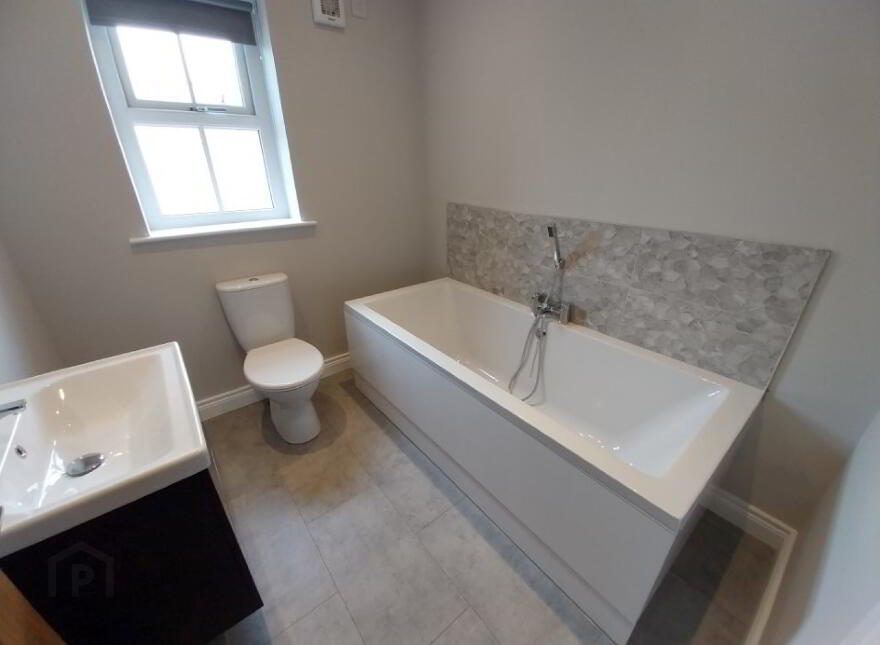 Semi Detached, Old Court Manor, Old Court Manor, Craigavon