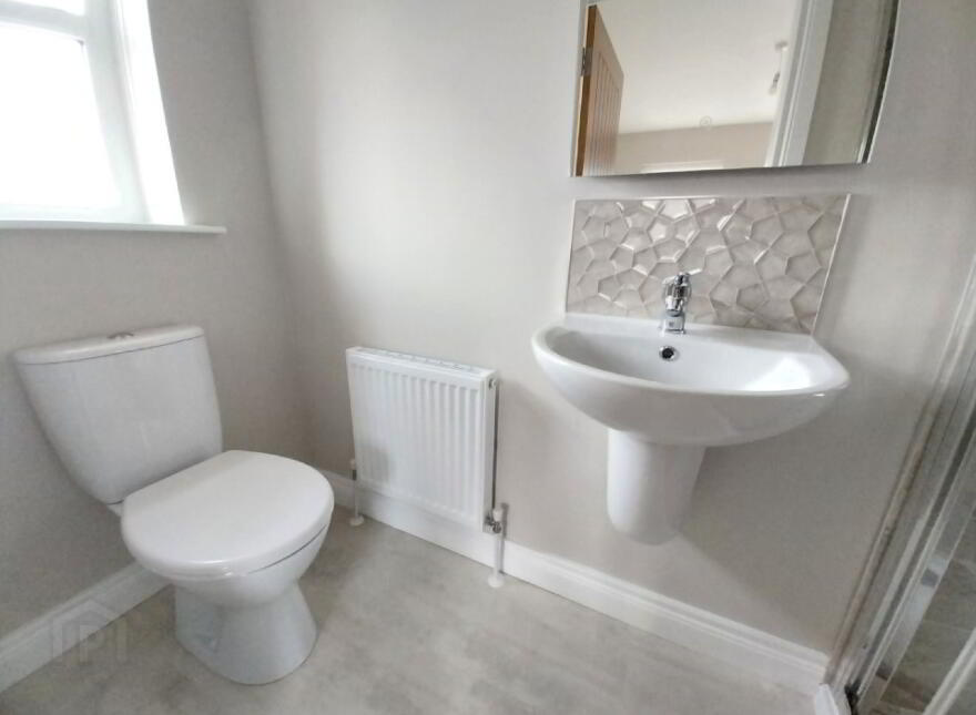 Semi Detached, Old Court Manor, Old Court Manor, Craigavon