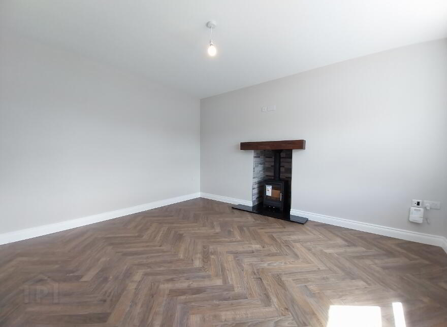 Semi Detached, Old Court Manor, Old Court Manor, Craigavon