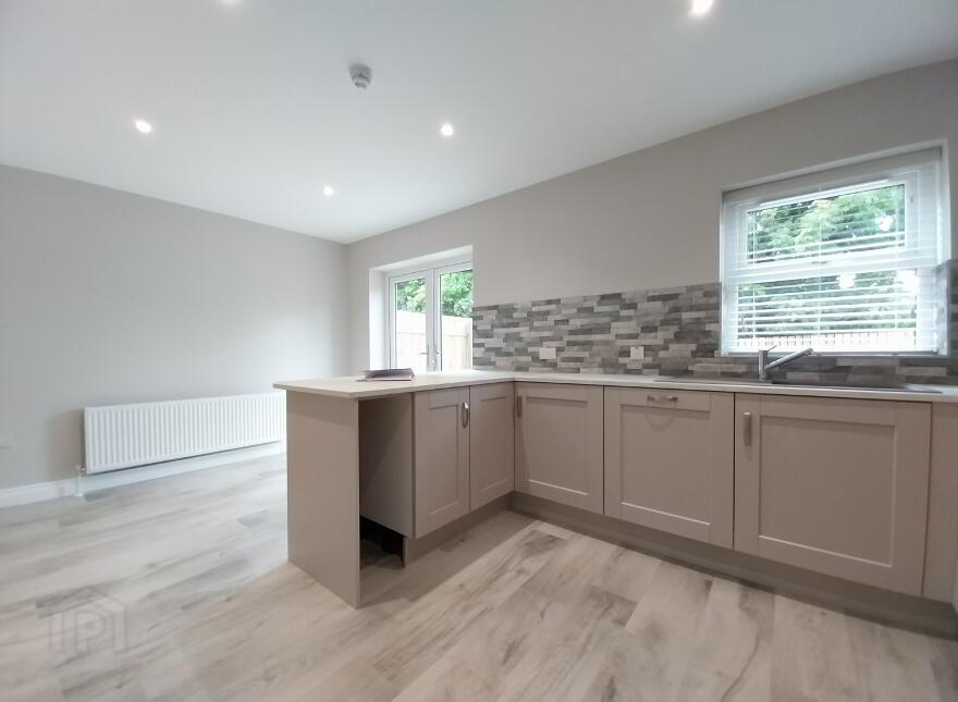 Semi Detached, Old Court Manor, Old Court Manor, Craigavon