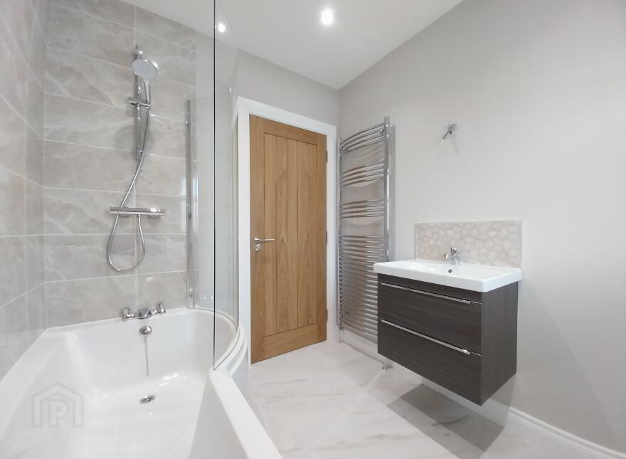 Semi Detached, Old Court Manor, Old Court Manor, Craigavon