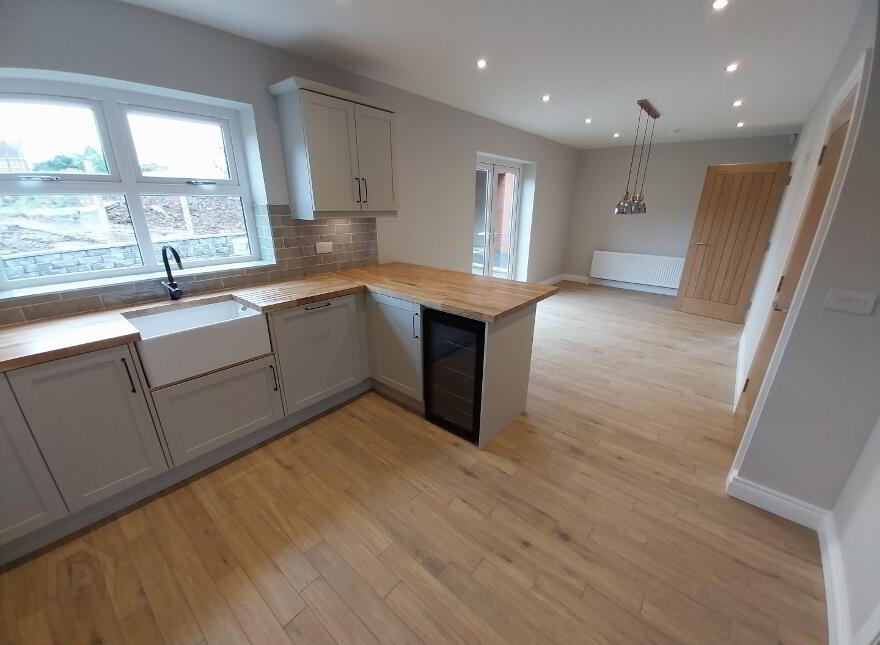 Detached, Old Court Manor, Old Court Manor, Craigavon