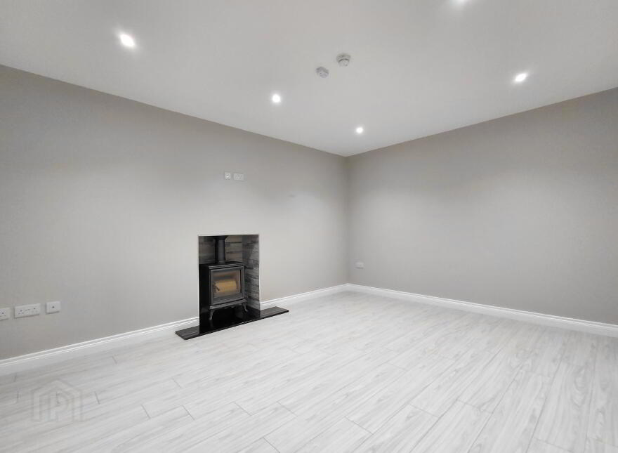 Detached, Old Court Manor, Old Court Manor, Craigavon