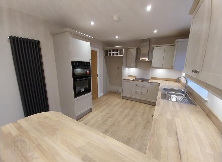 Detached, Old Court Manor, Old Court Manor, Craigavon