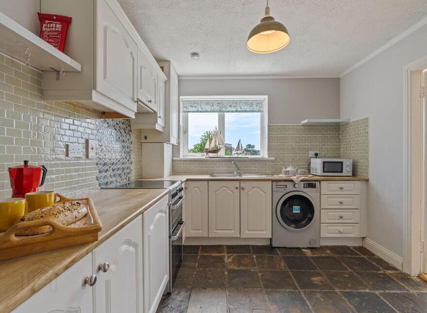 14 Wood Quay, Bailick Road, Midleton, P25CA26