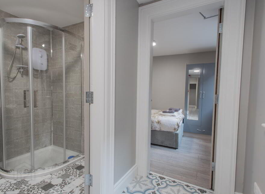 Apartment 1, 55 Fitzwilliam St, Belfast, BT9 6AX