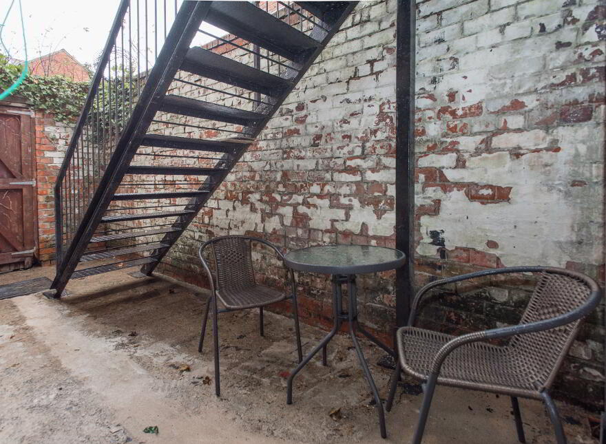Apartment 1, 55 Fitzwilliam St, Belfast, BT9 6AX