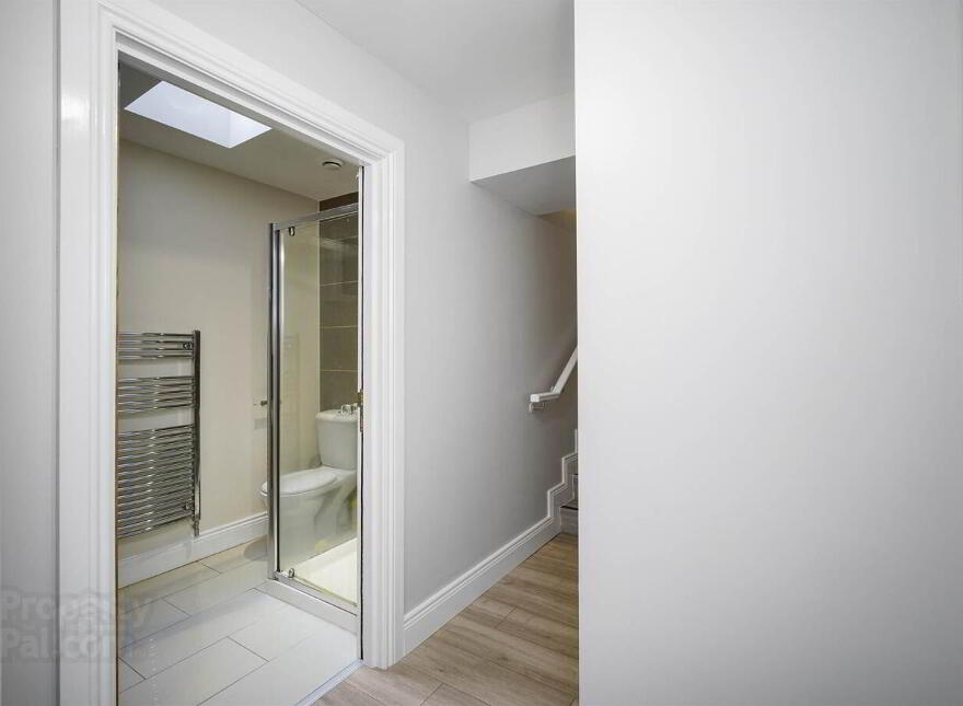 Apartment 3, 108 Stranmillis Road, Belfast, BT9 5AE
