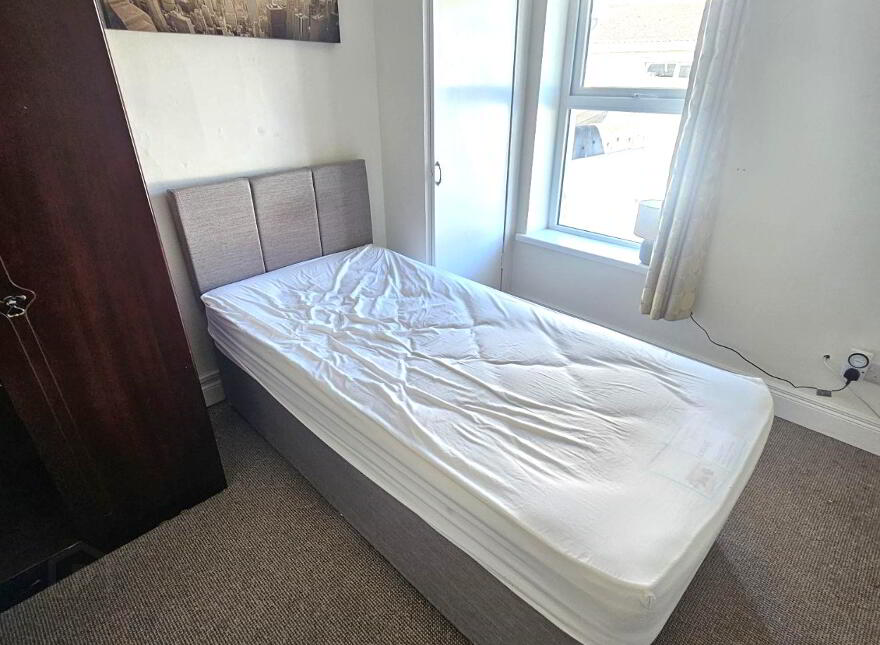 Helen Street, Rosemount, L'Derry, BT48 9DD