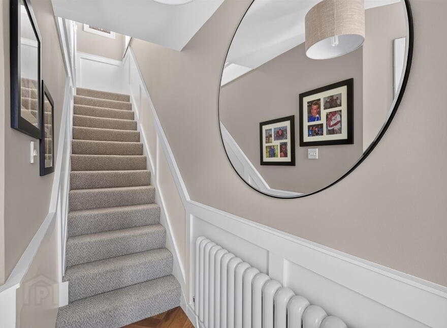 9 Glenhead Avenue, Dunmurry, Belfast, BT17 9AX