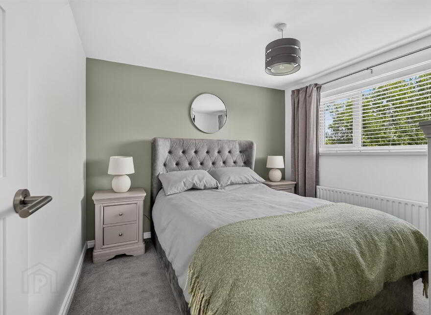 9 Glenhead Avenue, Dunmurry, Belfast, BT17 9AX