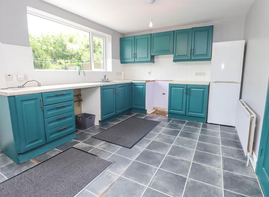 44 Ardmore Avenue, Dundonald, Belfast, BT16 1TB