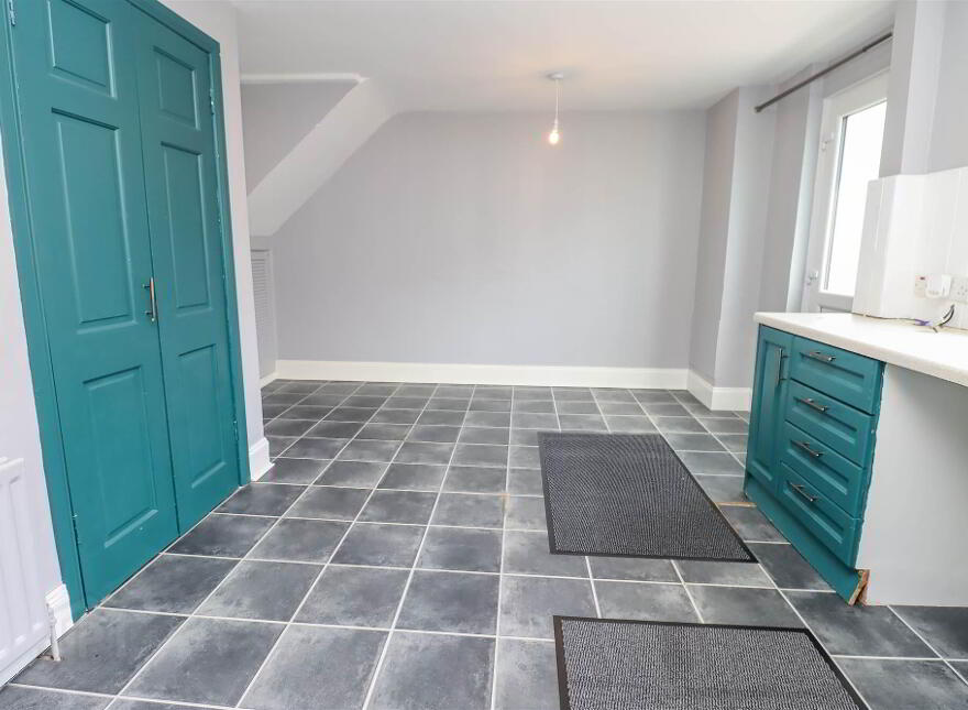 44 Ardmore Avenue, Dundonald, Belfast, BT16 1TB