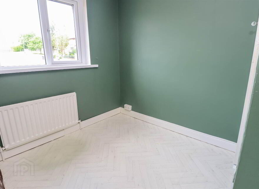 44 Ardmore Avenue, Dundonald, Belfast, BT16 1TB