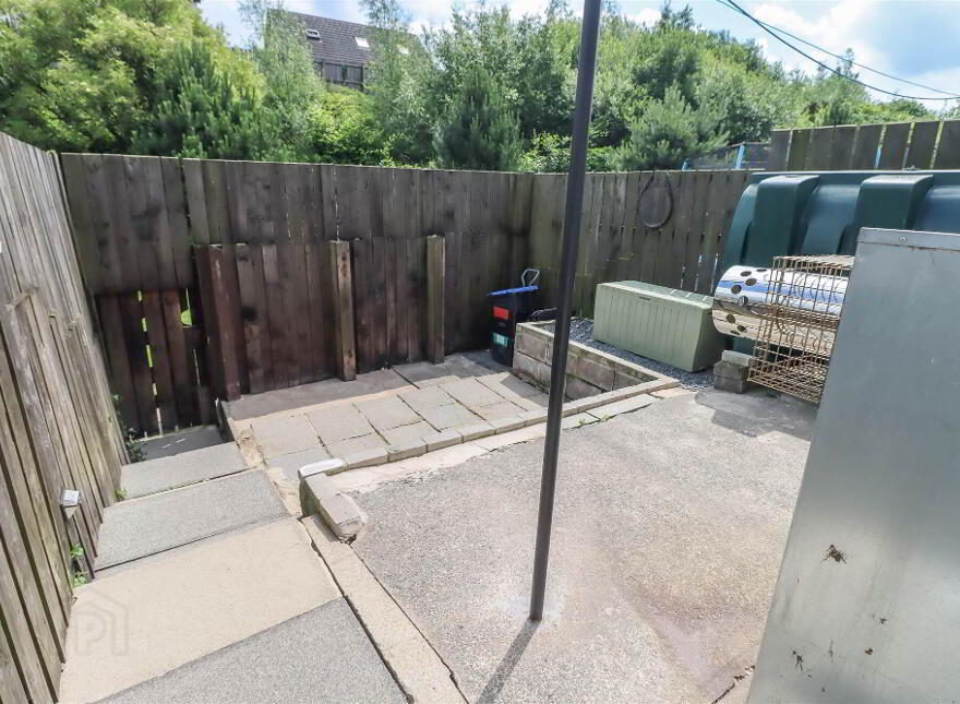 44 Ardmore Avenue, Dundonald, Belfast, BT16 1TB