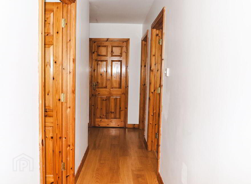 11 Bally-Too- Manor, Tarmonbarry, Tarmonbarry, N39C780