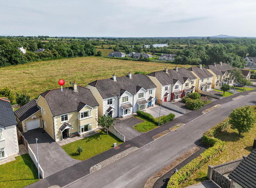 11 Bally-Too- Manor, Tarmonbarry, Tarmonbarry, N39C780