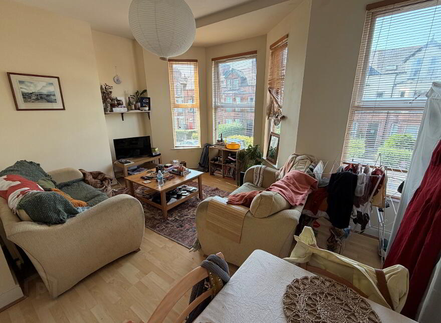 Flat 2, 63 Malone Avenue, Belfast, BT9 6EP