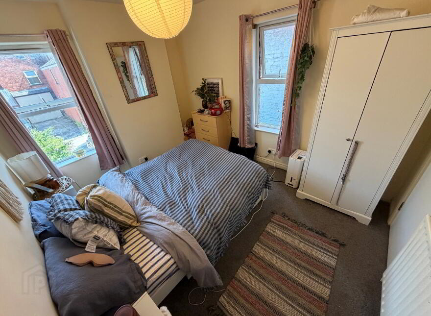 Flat 2, 63 Malone Avenue, Belfast, BT9 6EP