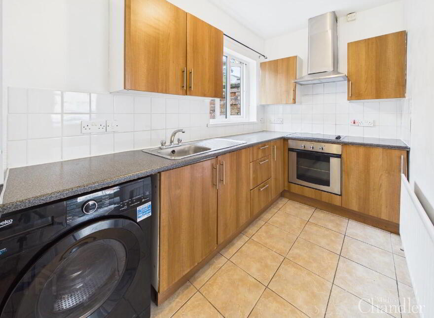 26 Ebor Parade, Belfast, BT12 6NS