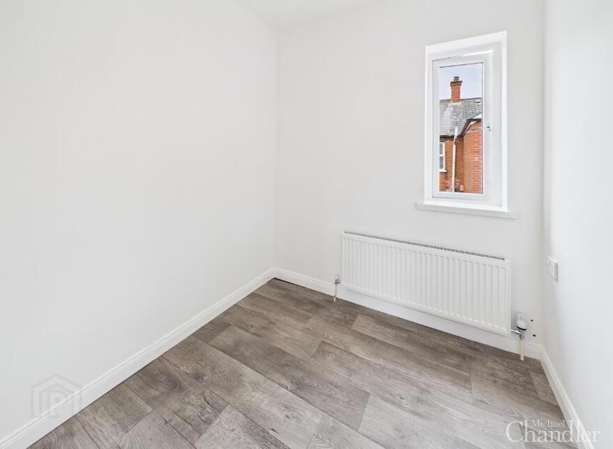 26 Ebor Parade, Belfast, BT12 6NS