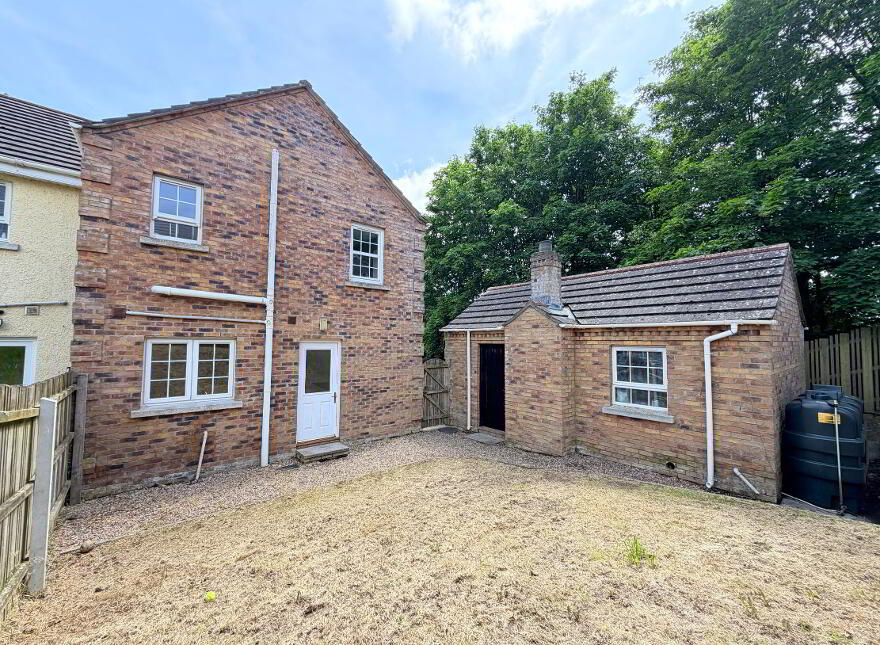 24 Summerhill Brae, Banbridge, BT32 3WS