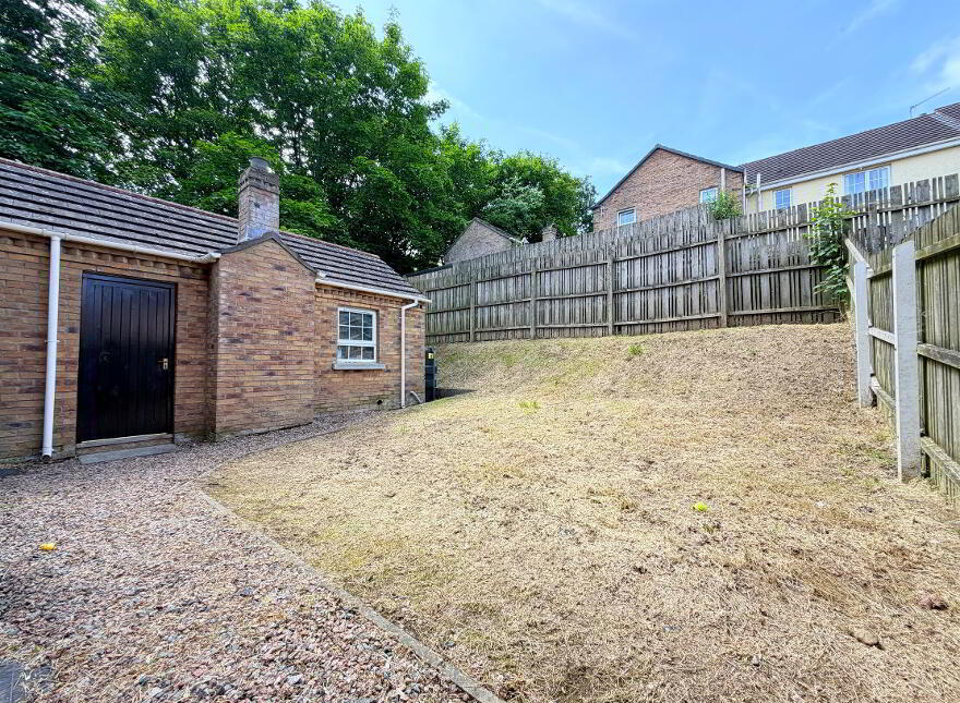24 Summerhill Brae, Banbridge, BT32 3WS