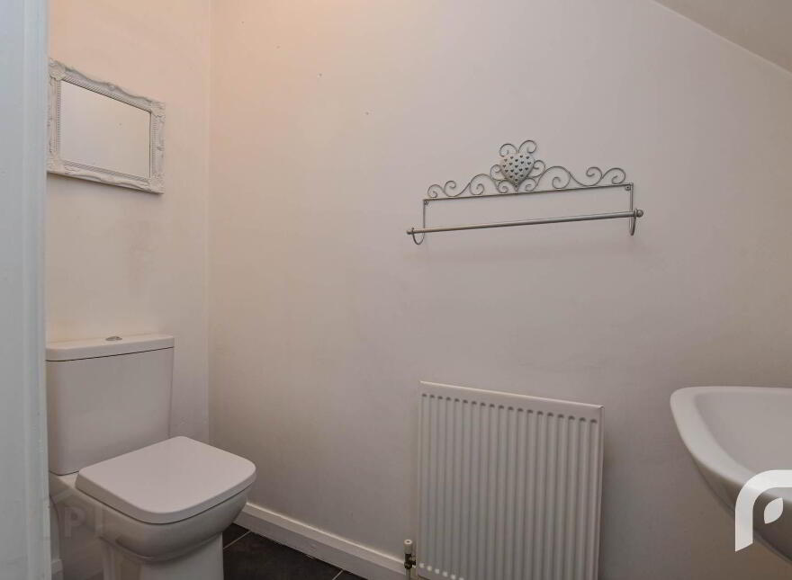 29 Collinward Gardens, Glengormley, Newtownabbey, BT36 6DS