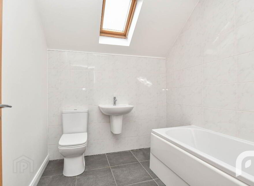 29 Collinward Gardens, Glengormley, Newtownabbey, BT36 6DS